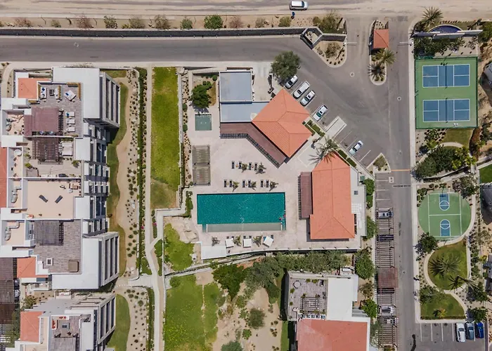 Cabo Ph Stunning Rooftop With Jacuzzi