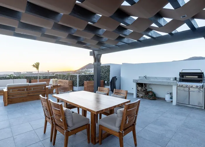 Cabo Ph Stunning Rooftop With Jacuzzi