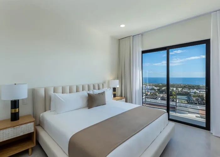 Cabo Ph Stunning Rooftop With Jacuzzi Apartamento