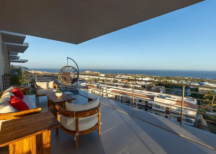 Cabo Ph Stunning Rooftop With Jacuzzi