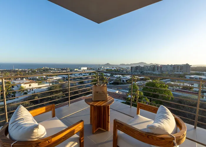 Cabo Ph Stunning Rooftop With Jacuzzi